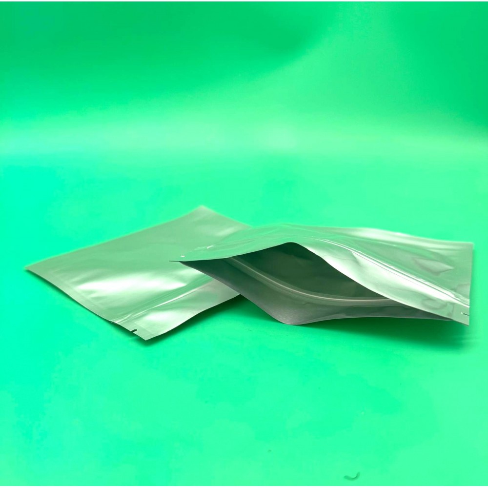 copy of Plic cu zip 30 g, argintiu mat